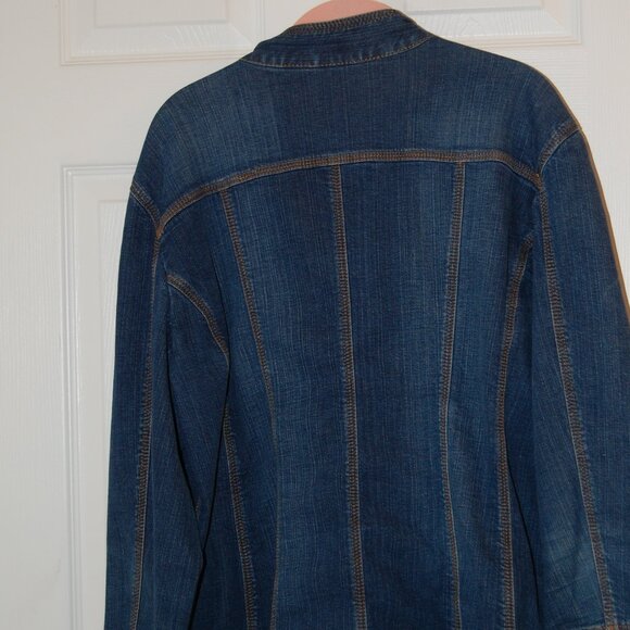 CHICOS Women's Denim Blue Jean Jacket W/ Silvertone Metal Closure Buttons Size 3 - Picture 8 of 12